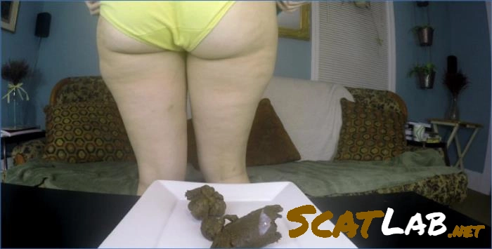 Femdom Toilet Slave Close-Ups in UltraHD 4K with Blonde Goddess – ScatLab poster