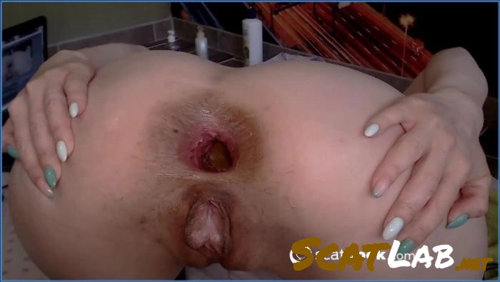 Download Tinker Star's Wild Anal Scat Adventure in HD 720p ScatLab.net