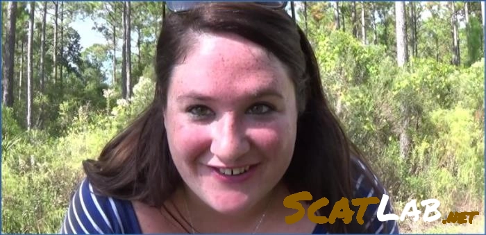 Samantha Starfish Solo Pooping Diaper Hike Video in FullHD – ScatLab poster