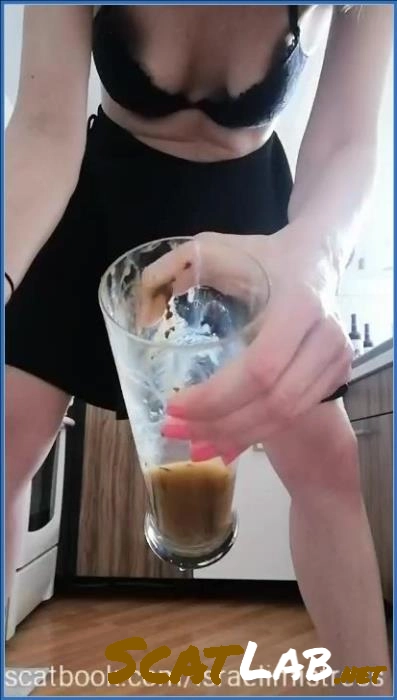 Strict Jardena Teaches Sensual Eating in Stunning SiteRip – ScatLab poster