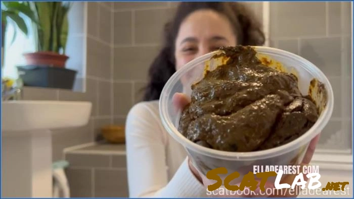 Sensual Foodplay with Ella Dearest in HD 720p