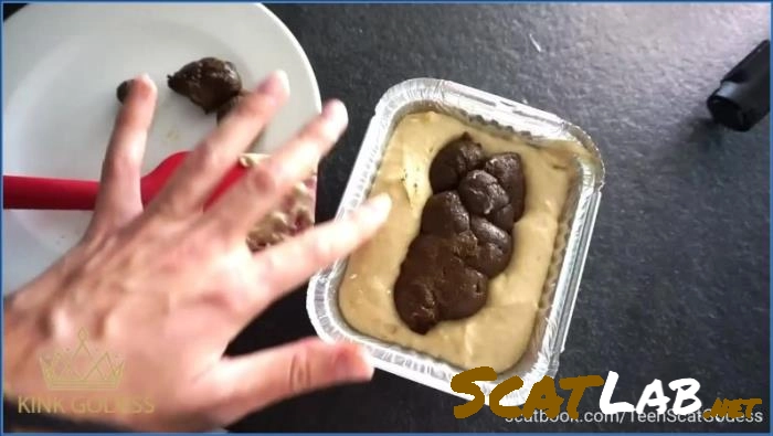 Teen Scat Goddess Bakes Poop Cake in HD 720p