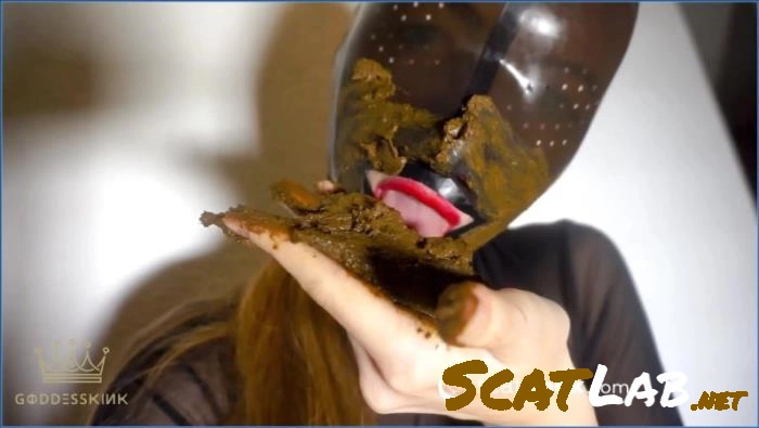 Intense Scat and Pissing with TeenScatGodess in FullHD 1080p