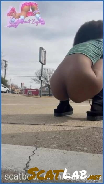 Download Saint Ziya  – I had to pee so bad at Jack in the Box (SiteRip) ScatLab.net