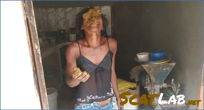 Pinky Prada and Ebony Princess: Extreme Jeans Pooping and Shit Eating in FullHD