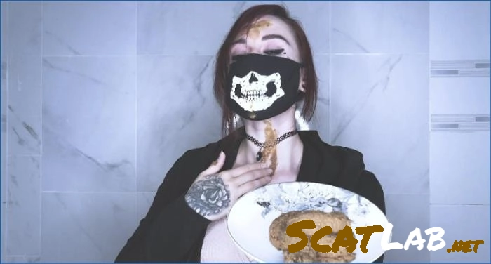 Download Vintage Mistress's Hardcore Russian Scat Show in FullHD 1080p ScatLab.net