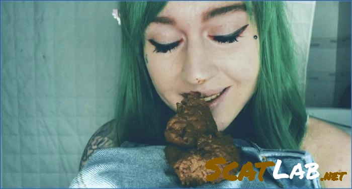 Freaky Scat Panty Pooping with Vintage Mistress in FullHD 1080p