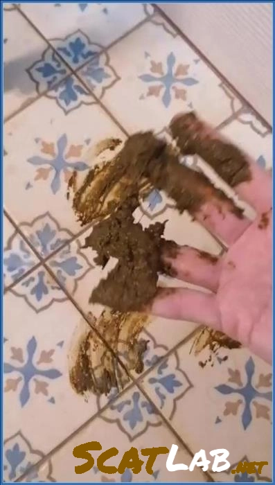 Open your mouth immediatly Your lunch is ready - Femdom, Kaviar (SiteRip / 31.32 MB) – ScatLab poster