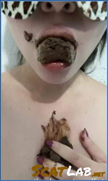 Intense Fisting and POV Scat Experience on Scatbook