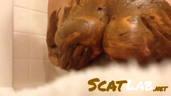 Scatshop.com - Smearing My Shit On My Boobs [SD] 15.1 MB – ScatLab poster