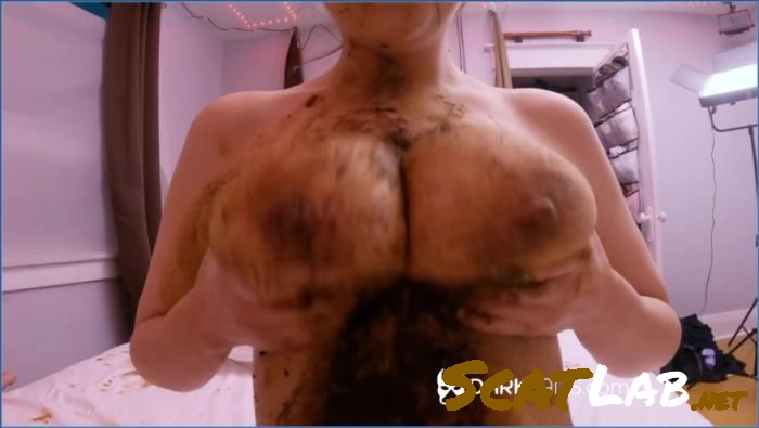 Shit Boob Jiggle - Kaviar, Puke (FullHD 1080p / 51.02 MB) – ScatLab poster