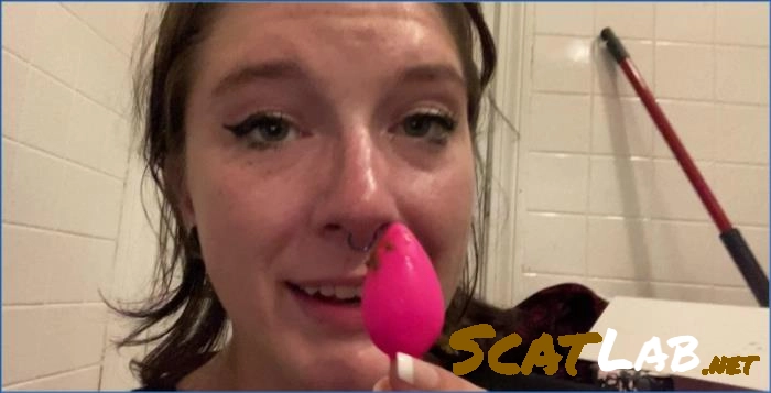 Dirty Buttplug Fun: Extreme Anal Masturbation & Roleplay FullHD – ScatLab poster