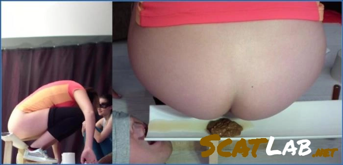 Brooklyn chick does wild shit eating—check it out in HD