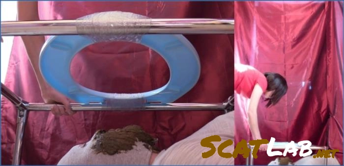 Engage in Verbal Humiliation with Unimaginably Sweet Milana Smelly in Ukrainian Scat Video - scat porn video at ScatLab.net