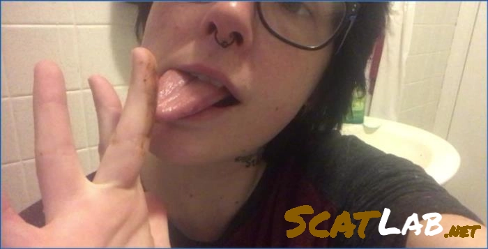 Solo Anal Masturbation and Scat Fetish in FullHD - related scat video at ScatLab