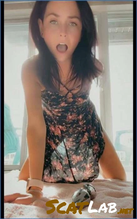 Scat Domination with LilbuttLex in Plug Play 2 View FullHD – ScatLab poster