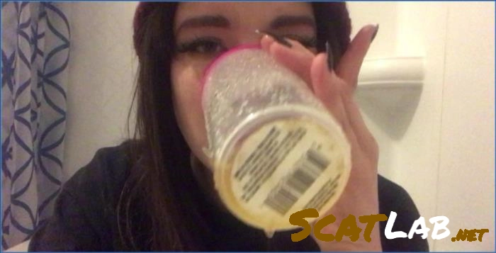 Missellie’s Intense Anal Masturbation and Scat Solo Video from Scat-Shop – ScatLab poster