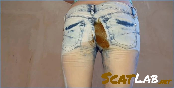 Anna Coprofield Solo Scat Action with Jeans and Smearing, FullHD – ScatLab poster