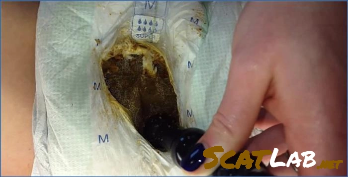 Brooklyn Babe Smearing Scat—4K Quality – ScatLab poster