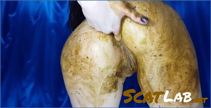 Prolapse Porn in White Jeans - FullHD Fingering Video Online – ScatLab poster