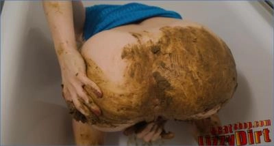 LizzyDirt Pissing and Peeing in Close Up Scat Porn Exclusive - scat porn video at ScatLab.net