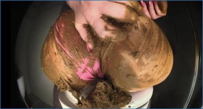 Russian SweetBettyParlour freaky scat HD - related scat video at ScatLab