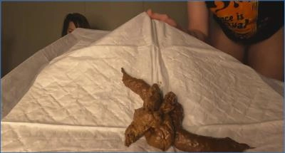 Jan and Partner's Intimate Farting and Scat show in FullHD 1080p - scat porn video at ScatLab.net