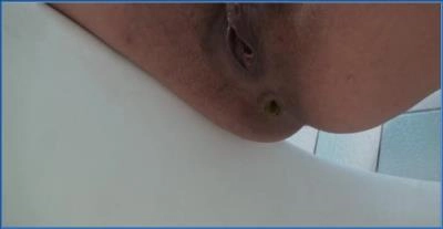 Mistress Roberta's Extreme Scat Domination POV - scat porn video at ScatLab.net