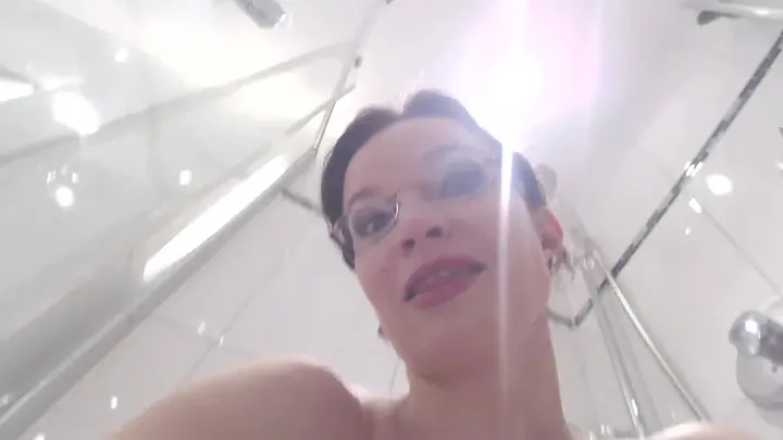 Annika Rose Opens Her Day with Kaviar and Piss - Morning Scat - popular scat video at ScatLab