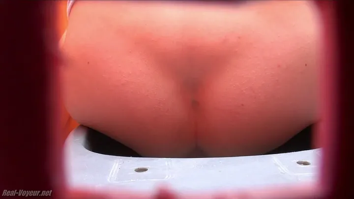 Standing Amateur Shit Drops Cleanly on Cold Tile - No Toilet Needed - scat porn video at ScatLab.net