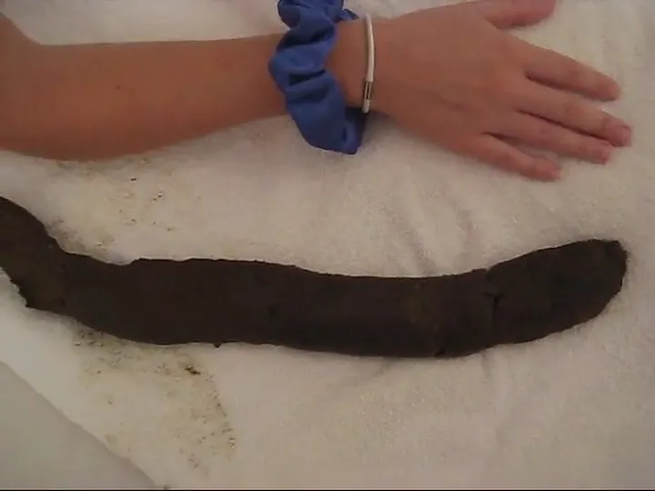 Panty Pooping and Messy Toilet Scat Dump for Grubby Fans - Download - scat porn video at ScatLab.net