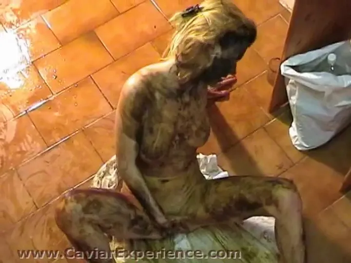 Nasty Kaviar Smearing in a Fast Scat Hit - Brown Mess from Start - scat porn video at ScatLab.net