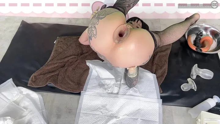 Mistress Hinako's Toy-Enhanced Anal Scat Romp - Warm-Up to Messy - scat porn video at ScatLab.net