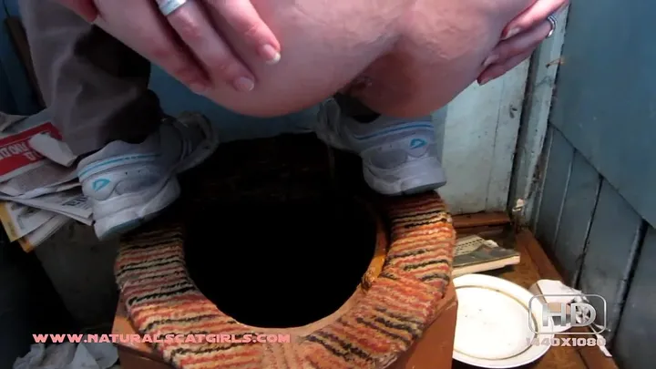 Soft Brown Kaviar Smear Turns Into Full-Body Messy Scat Action - scat - scat porn video at ScatLab.net