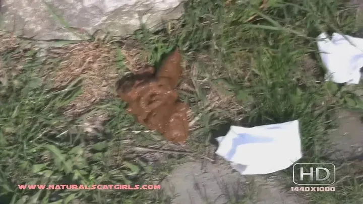 Solo Amateur Girl Squats and Drops a Messy Load - Natural Scat Release - scat porn video at ScatLab.net