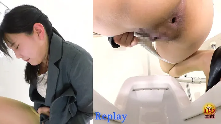 Download Japanese Office Lady Caught Shitting on a Noisy Toilet - Hidden Cam ScatLab.net