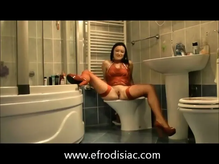 Pissing and Peeing in the Toilet - A Wet and Wild Scat Solo - popular scat video at ScatLab